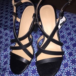 New! Black heeled sandals